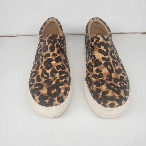 Steve Madden Womens Slip On Shoes Cheetah Leopard Print Size 8.5M Used - Picture 2 of 11